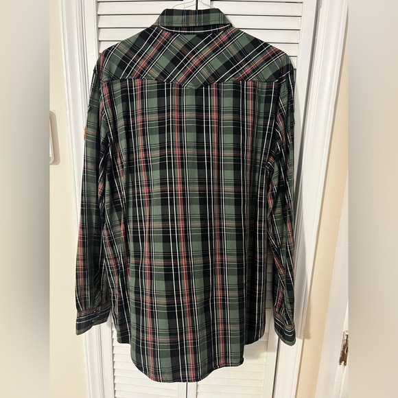 Rolling Paper with Patches Green Plaid Button Up Long Sleeve Shirt - Picture 2 of 11